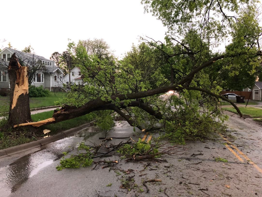 Storm 050516 Lincoln